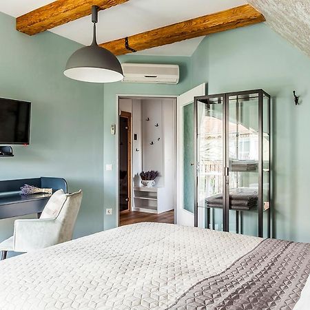 Harmonia Apartman Erkellyel Es Szaunaval بالاتونفوريد المظهر الخارجي الصورة